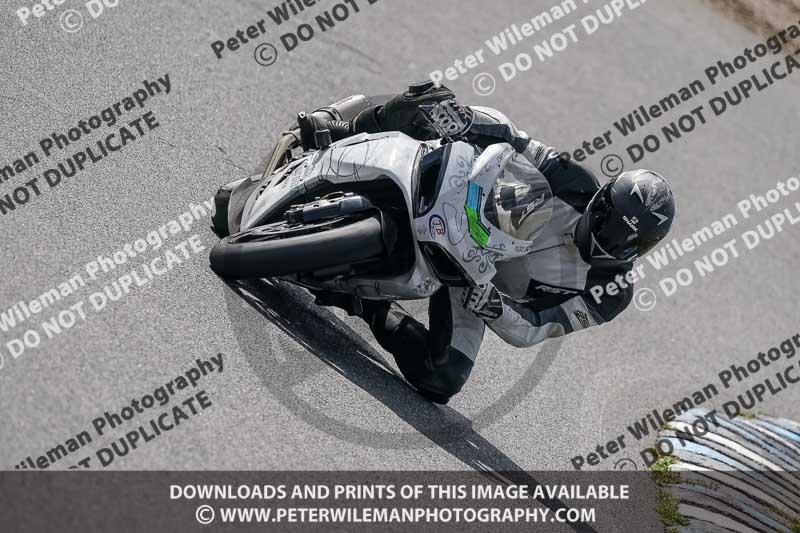 enduro digital images;event digital images;eventdigitalimages;lydden hill;lydden no limits trackday;lydden photographs;lydden trackday photographs;no limits trackdays;peter wileman photography;racing digital images;trackday digital images;trackday photos